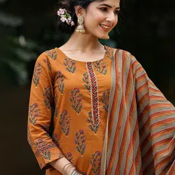 AHIKA Round Neck Floral Printed Kurta With Trousers & Dupatta-34