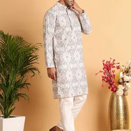 Jompers Men Embroidered Regular Chikankari Pure Cotton Kurta with Pyjamas-image-31