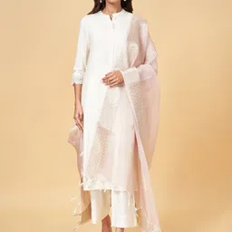 RANGMANCH BY PANTALOONS Woven Design Dupatta with Zari-picture-10
