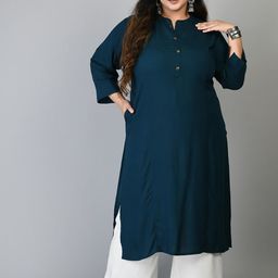 PrettyPlus by Desinoor.com Women Plus Size Kurta image 1
