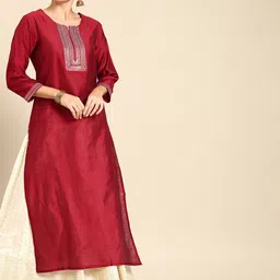 Varanga Women Maroon Ethnic Motifs Yoke Design Cotton Kurta-image-23
