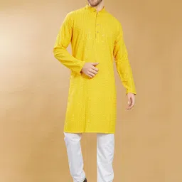 DIVISIVE Men Embroidered Thread Work Kurta-image-56