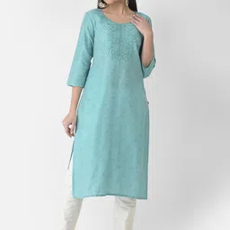 Span Floral Embroidered Sequinned Cotton Silk Kurta-picture-42