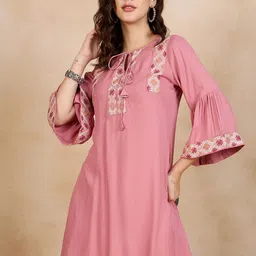 Anouk Pink Geometric Yoke Design Tie-Up Neck Thread Work A-Line Kurta-picture-9