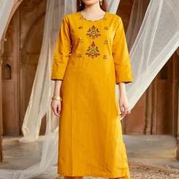 WOMEN PLUS Floral Yoke Design Thread Work Pure Cotton Straight Kurta-17