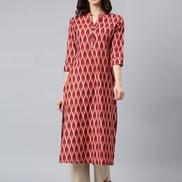 Idalia Women Red Geometric Printed Keyhole Neck Kurta-picture-6