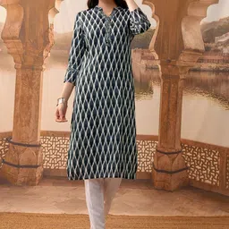 Vishudh Geometric Printed Mandarin Collar Straight Kurta-33