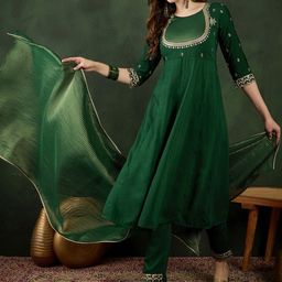 Sangria Green Floral Embroidered Regular Anarkali Kurta With Trouser With Dupatta-picture-8