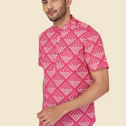 YU by Pantaloons Men Geometric Printed Kurta-image-98