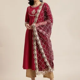 Varanga Women Magenta Straight Kurta & Trousers With Dupatta-image-89
