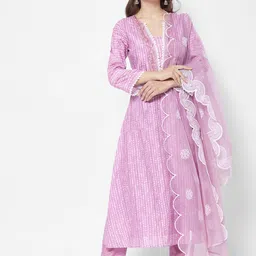 HEEPOSH Women Printed Kurta with Trousers & With Dupatta-14