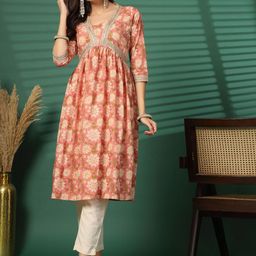 LARGISH Women Floral Yoke Design Floral Kurta-image-5