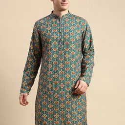 Amodh by Kisah Mandarin Collar Ethnic Motifs Printed Kurta-image-46