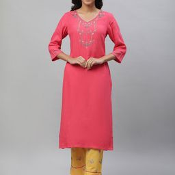 AURELIA Floral Yoke Design Thread Work V-Neck Straight Kurta-14