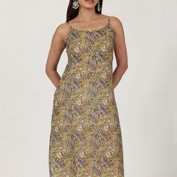TJORI Women Floral Printed Mirror Work Kurta-image-8