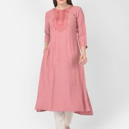 Span Women Pink Yoke Design Thread Work Anarkali Kurta-image-10