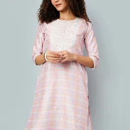 max Women Checked Thread Work Pathani Kurta-image-21