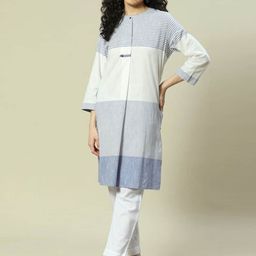Rangriti Colourblocked Round Neck Knee Length Straight Kurta-picture-26