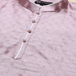 Amodh by Kisah Men Mauve Thread Work Kurta image 2