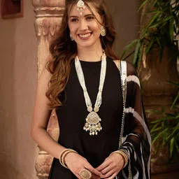 Meeranshi Anarkali Kurta with Trousers & With Dupatta image 4