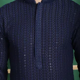 Anouk Geometric Sequinned Kurta image 5