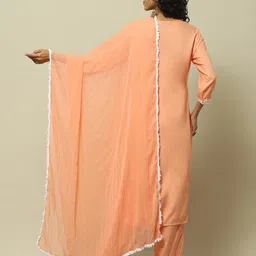 Rangriti Dupatta with Thread Work image 2