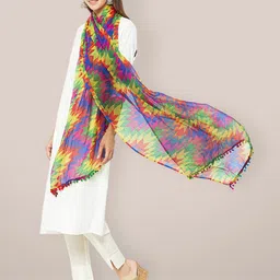 Dupatta Bazaar geometric Printed Dupatta image 3