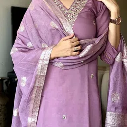 HETVI CREATION Round Neck Straight Kurta With Trousers & Dupatta image 2