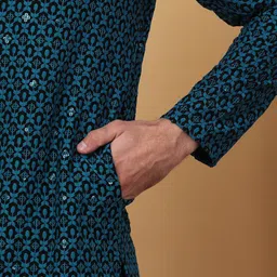 Anouk Abstract Thread Work Mandarin Collar Pathani Kurta image 3