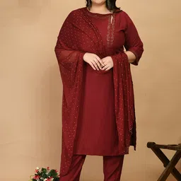 prettyplus by desinoor.com PrettyPlus by Desinoor com Women Maroon Ethnic Motifs Beads and Stones Kurta with Trousers & With Dupatta-picture-32