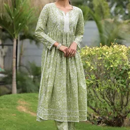 Divena Floral Printed Thread Work Pure Cotton A-Line Kurta With Trousers & Dupatta-23