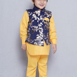 Aj DEZInES Boys Kurta with Pyjamas And Nehru Jacket-picture-15
