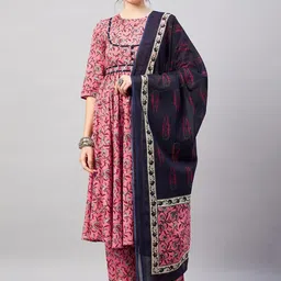 WineRed Floral Printed Empire Gotta Patti Pure Cotton Kurta with Trousers & Dupatta-picture-24