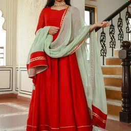 Indian Virasat Women Red Chanderi Silk Kurta with Trousers & Dupatta Set-picture-57