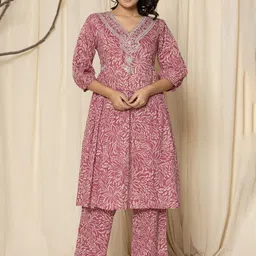 ALLEN WEAVE Floral Printed V-Neck Pure Cotton Anarkali Kurta With Trousers-image-33