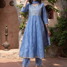 Sangria Ethnic Motifs Printed Sequinned Pure Cotton Kurta & Trousers With Dupatta-image-51