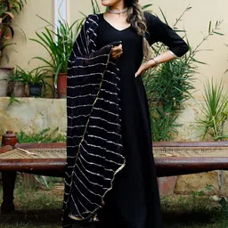 Thread & Button Women Black Kurta with Trousers & With Dupatta-image-27