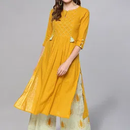 Idalia Women Thread Work Kurta with Palazzos-34