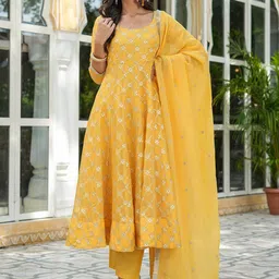 EverBloom Ethnic Motifs Woven Design Anarkali Kurta & Trousers With Dupatta-49