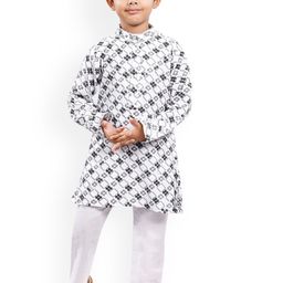 BAESD Boys Ethnic Motifs Sequinned Embroidered Mandarin Collar Straight Kurta with Trouser-6