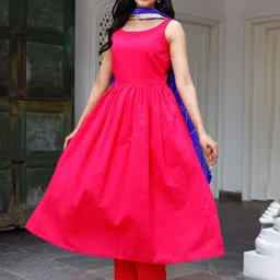 Ambraee Women Pink Pleated Kurta with Trousers & With Dupatta-21