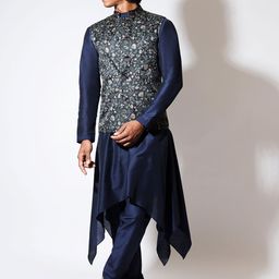 VIVEK KARUNAKARAN Mandarin Collar A-Line Kurta With Churidar And Nehru Jacket-image-69