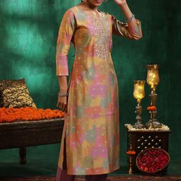 Libas Multi Women's Abstract Printed Kurta Set image 4