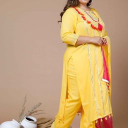 MIRAVAN Women Plus Size Embroidered Gotta Patti Kurta with Trousers & With Dupatta image 2