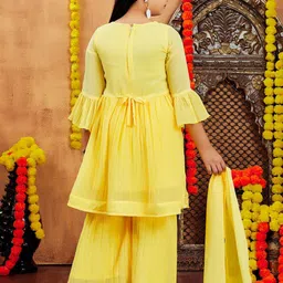Aarika Girls Embroidered Regular Kurta with Sharara & With Dupatta image 2