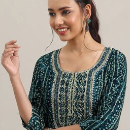 Libas Bandhani Printed Sequinned Straight Kurta With Trousers & Dupatta image 3