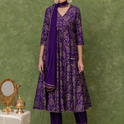 KASYA Ethnic Motifs Printed Angrakha Gotta Patti Kurta With Trousers & Dupatta-8