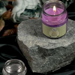 Tara Enlightening World Belpuri Angoor Irish Glass Container Candle-23