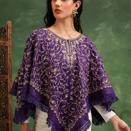 Vishudh Embroidered Tie-Up Neck Kimono Sleeves Kaftan Top-image-23