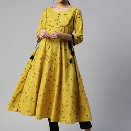 Saart Bunaai Women Yellow Floral Embroidered Anarkali Cotton Kurta-image-43